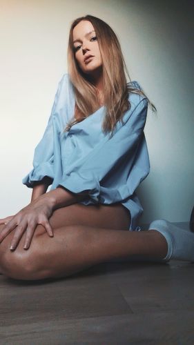 Alina OnlyFans jeunes photo 3 créatrice française vérifiée