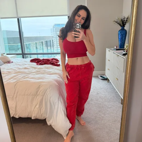 Ava Addams OnlyFans gratuit photo 2 créatrice française vérifiée
