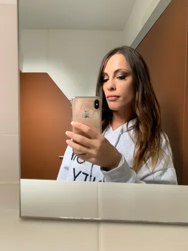 Nikita Bellucci OnlyFans gratuit photo 11 créatrice française vérifiée